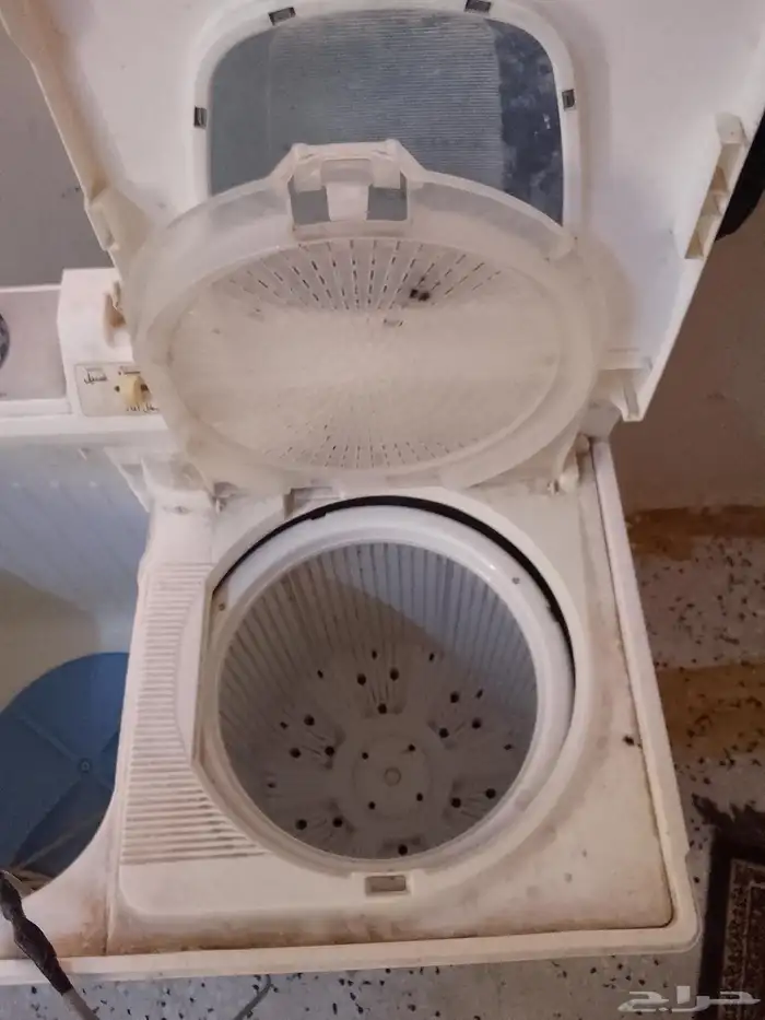 غسالة هيتاشي عادية 8كيلو بحالة جيدة بسعر220ريال 4