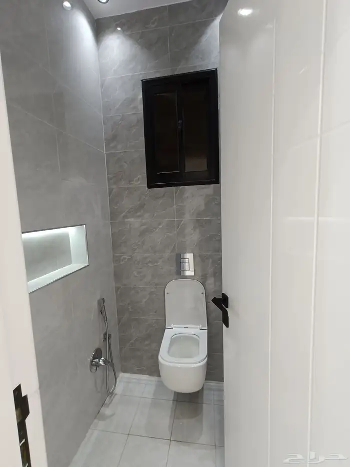 شقه أرضي مدخل مستقل تشطيبات Vib حي الضيافة 5