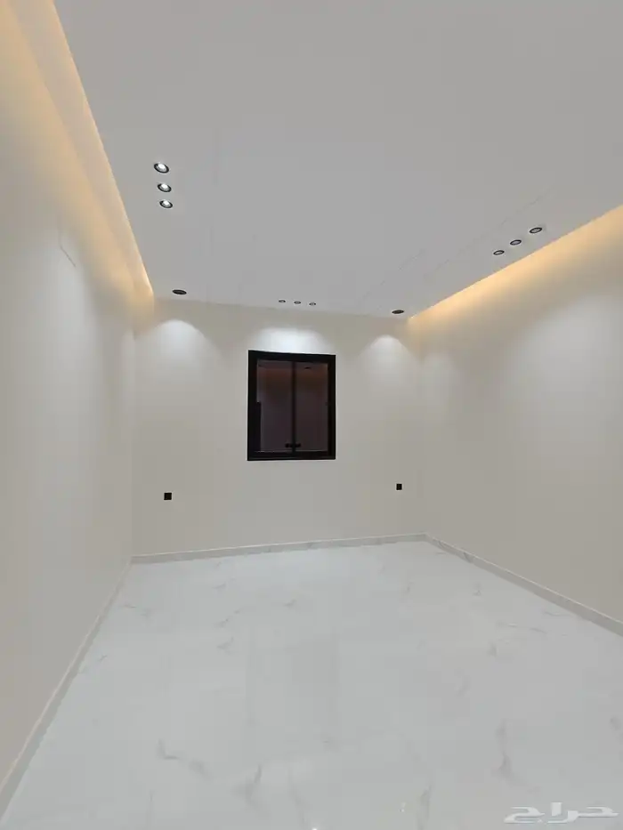 شقه أرضي مدخل مستقل تشطيبات Vib حي الضيافة 17