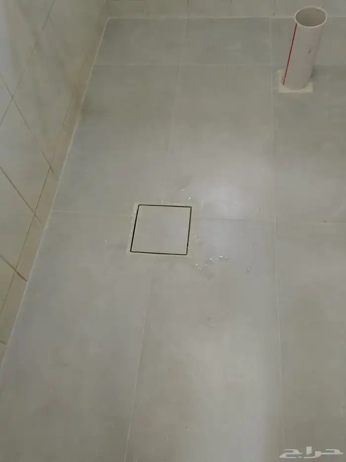 معلم تركيب بلاط وبرسلين ورخام شغل نضيف واسعار ممتازه 0561293 1