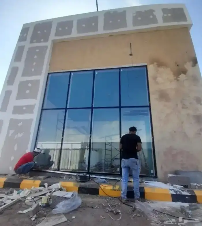 زجاج سكريت واجهات تجاريه ودربزين 5