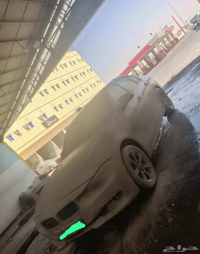 بي ام دبليو 320i 2012 9