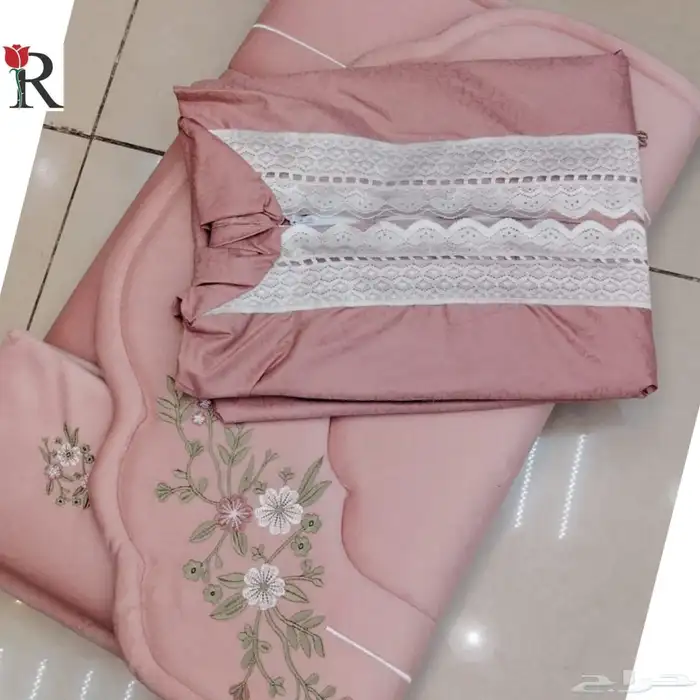 طقم سجاد وشرشف صلاه 7