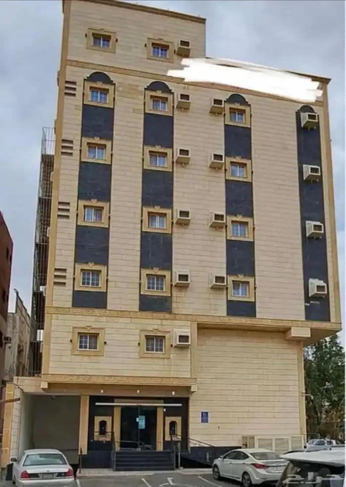 فندق للبيع 0