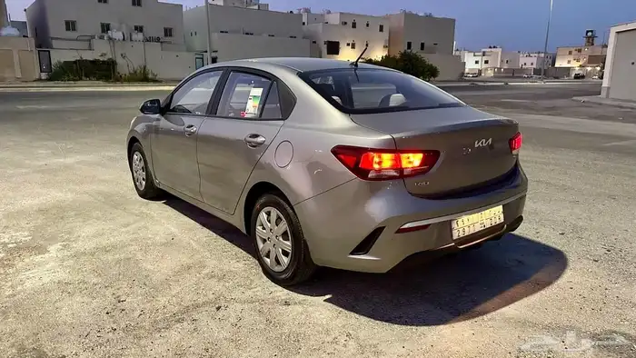كيا ريو 2022 البيع سريع وصامل ماني مقصر معه ابد 3