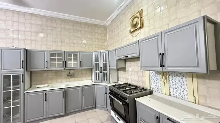 دولاب مستعمل جديد نظيف الموقع المظيلف التواصل الصامل خاص 0