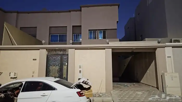 فله للإيجار 1