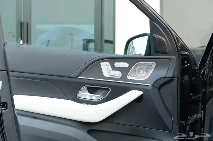 2025 Mercedes-Benz GLE450 SUV اعلى المواصفات جديد اصفار 6