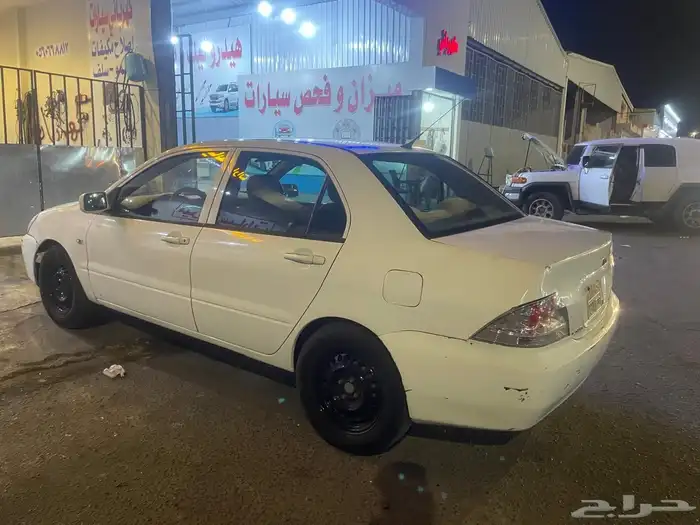 سيارة ميتسوبيشي لانسر موديل 2011 قير اتوماتيك السعر 14500 4