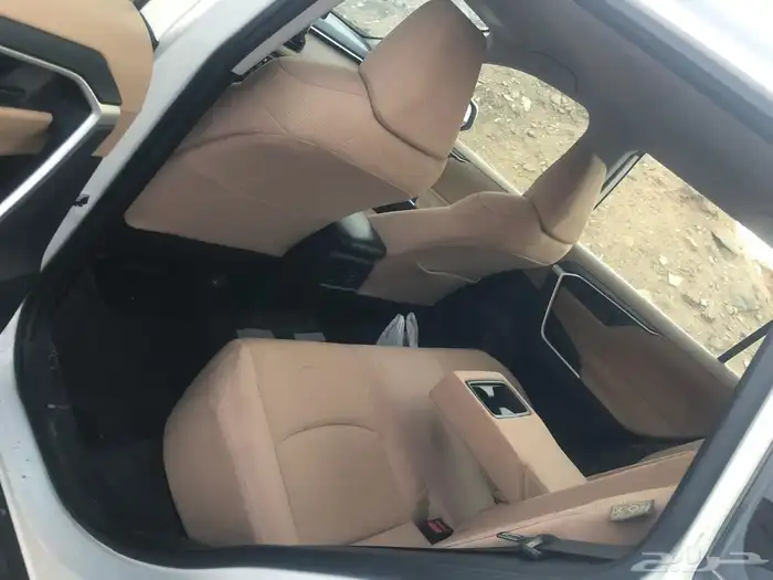 راف فور موديل 2020 مكينة 2000 دبل 8