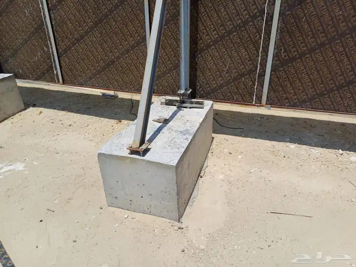 حواجز تنظيم المسارات والصفوف والحشود والطوابير افنتات اسوار 25