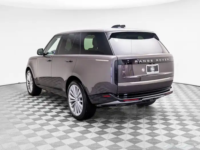 2025 Land Rover Range Rover AWD 4D Sport فل موصفات 15