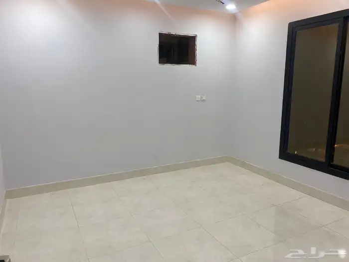 شقق 4 غرف للايجار بحي التيسير الدفع شهري 3