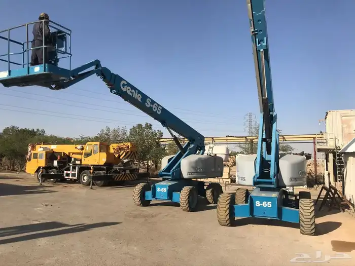 رافعات مانلفت وسيزلفت وكرين وجي سي بي وتليهندر 12