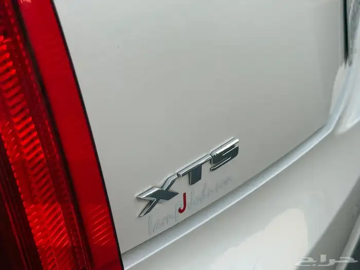 كاديلاك XT5 موديل 2014 30
