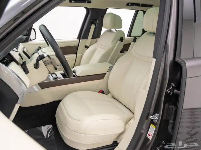 2025 Land Rover Range Rover AWD 4D Sport فل موصفات 3