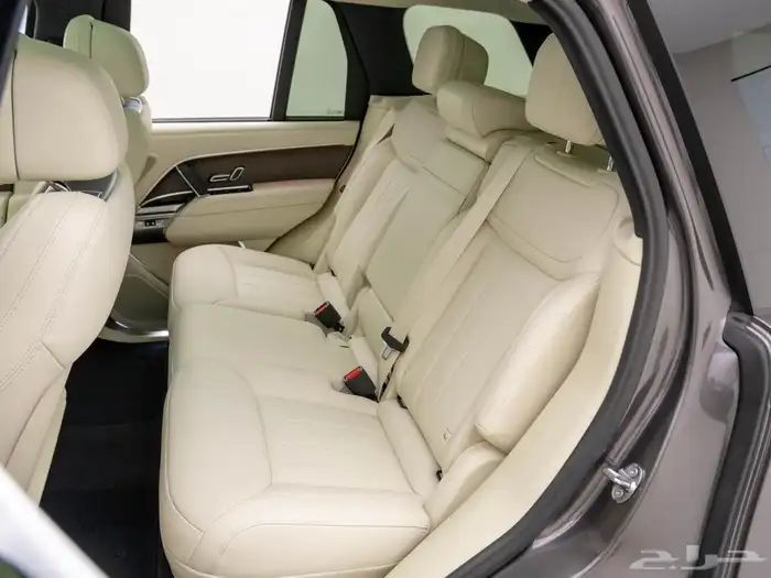 2025 Land Rover Range Rover AWD 4D Sport فل موصفات 7