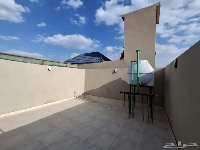 ادوار للبيع حي المعارض خميس مشيط 1