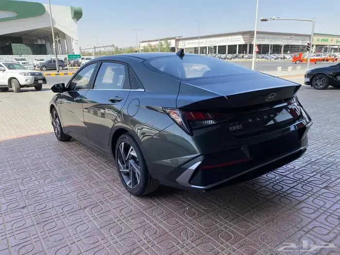 هوندا النترا 2025 وكالة 6