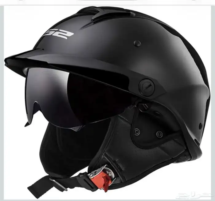 خوذه دراجة ناريه LS2 مقاس M الكميه محدوده اللون اسود لامع 0