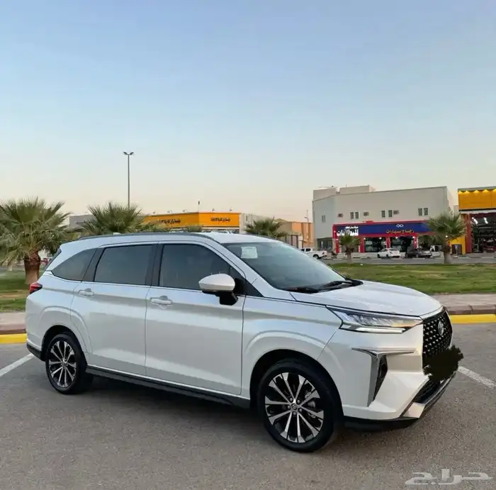 للبيع فيلوز GLX 2024 نظيفه جدا 2