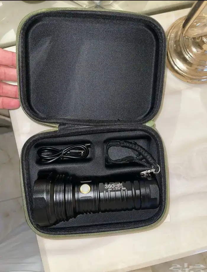 اقوى كشاف ليلي المعروف لايعرف سعر خاص 2