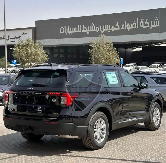 فورد اكسبلورر كمفورت أستاندر 2025 3