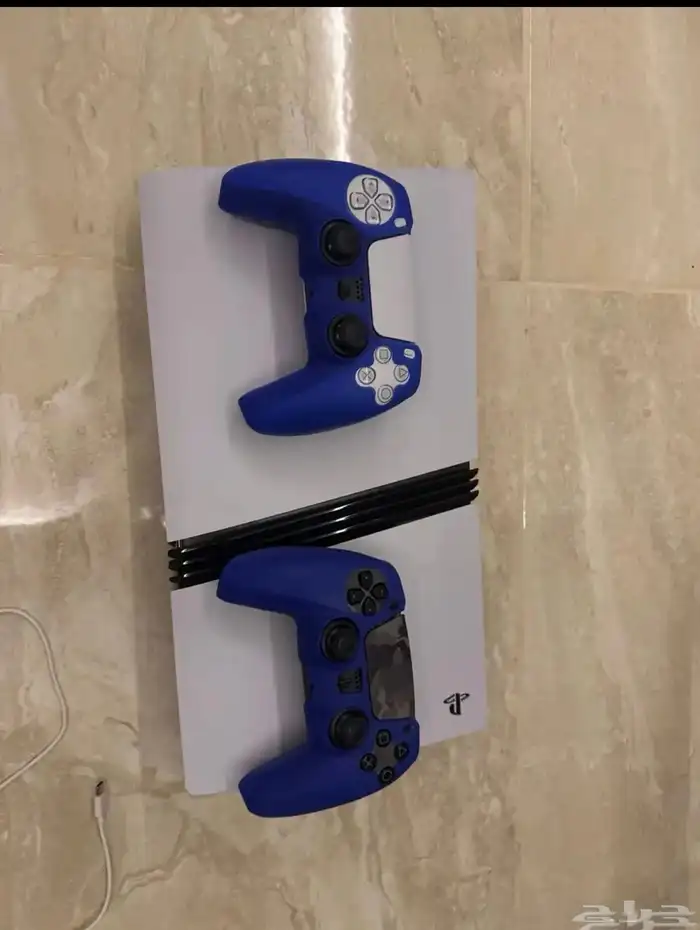 السوني 5 البرو المساحه 2 تيرا بايت كل شي موجود جديده 0