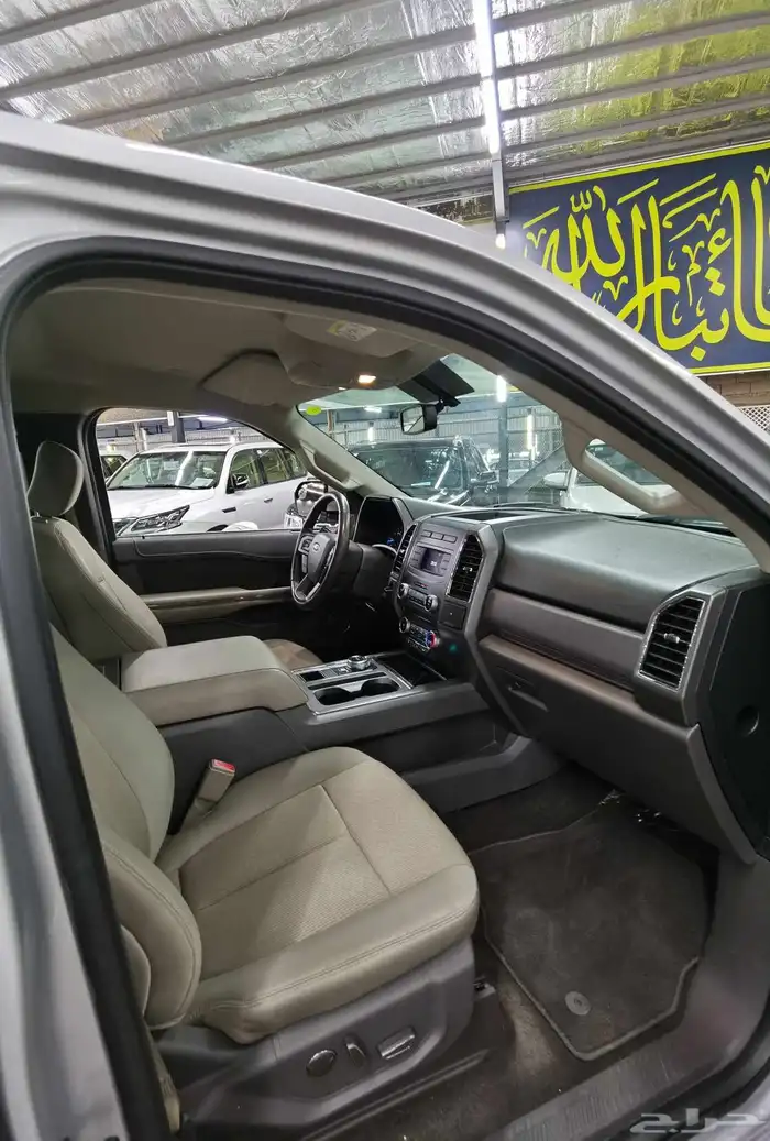 فورد اكسبلور الموديل 2018 17