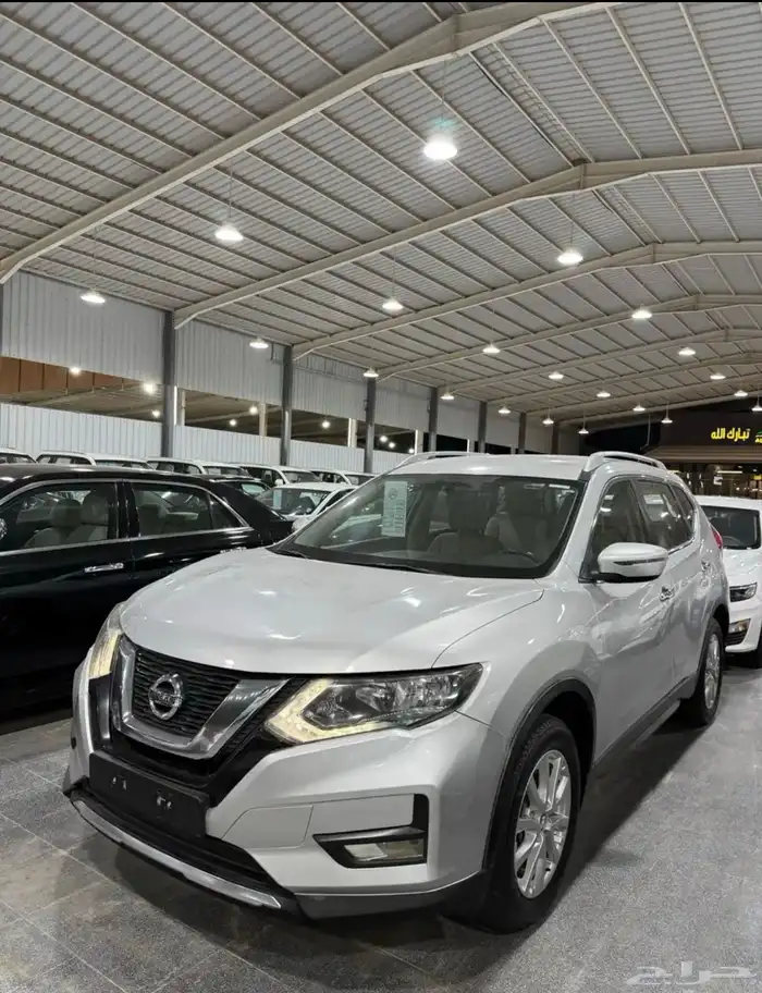 اكس تريل 2020 نص فل دبل 7 مقاعد معرض(عبيد الرشيدي) 1