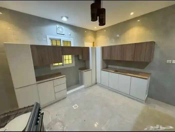 مطبخ جاهز 3 في3 في سعر 2100. وتاني شكل 2500 9