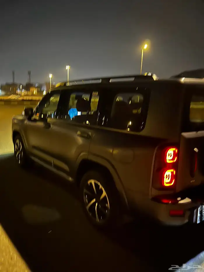 هافال h9 فل كامل لون رمادي مطفي 2025 5