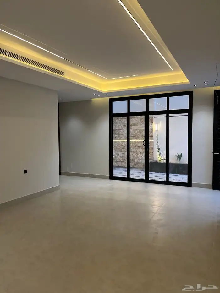 فيلا للبيع بحي المهدية مساحة 312 واجهة شرقية وتكييف مركزي 6