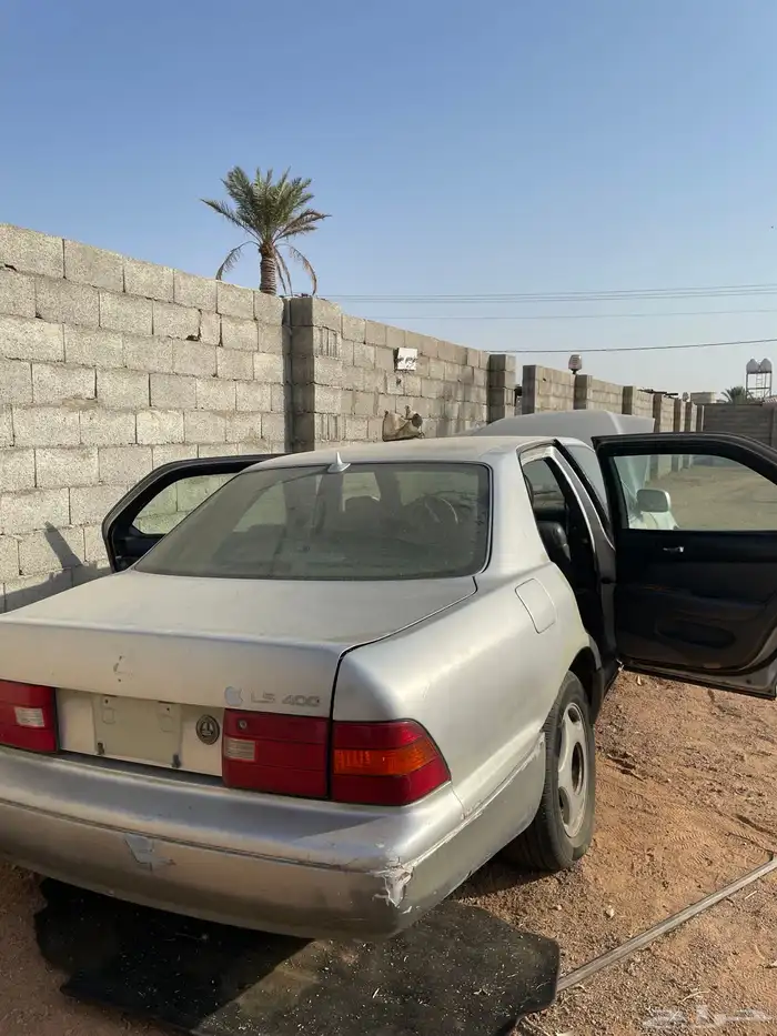 للبيع قطع غيار لكسزز موديل 400 LS موديل 99 1