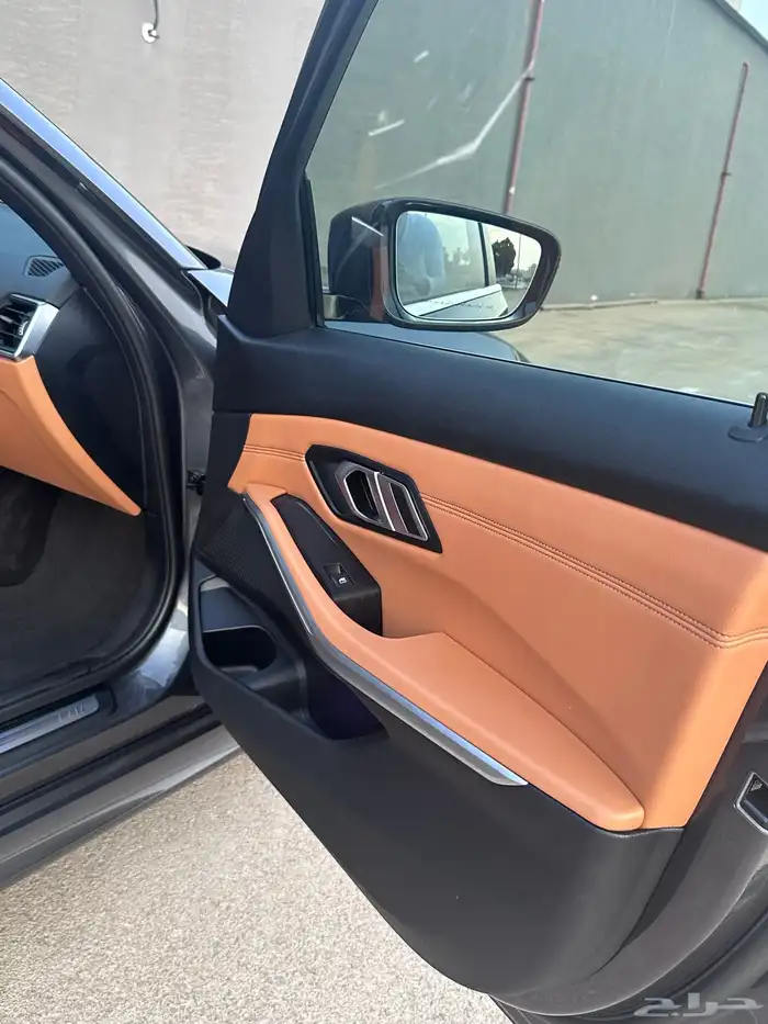 بي ام دبليو 330i 2021 وكالة تشييكات وكالة الفردان 25
