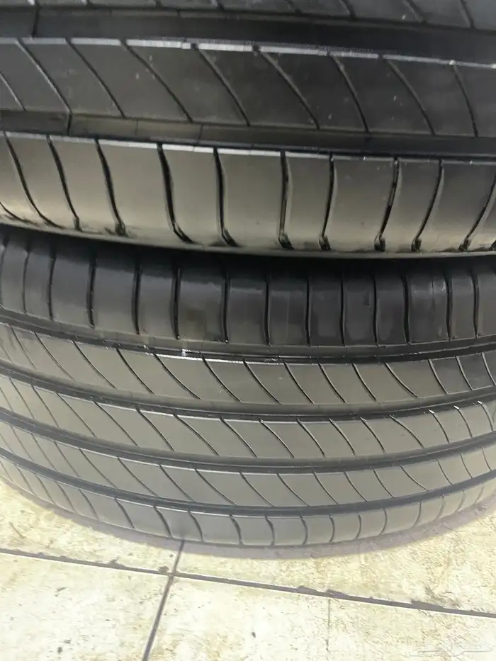 طقم كفرات مشلان255 45 21 استخدام 4 ايام 5