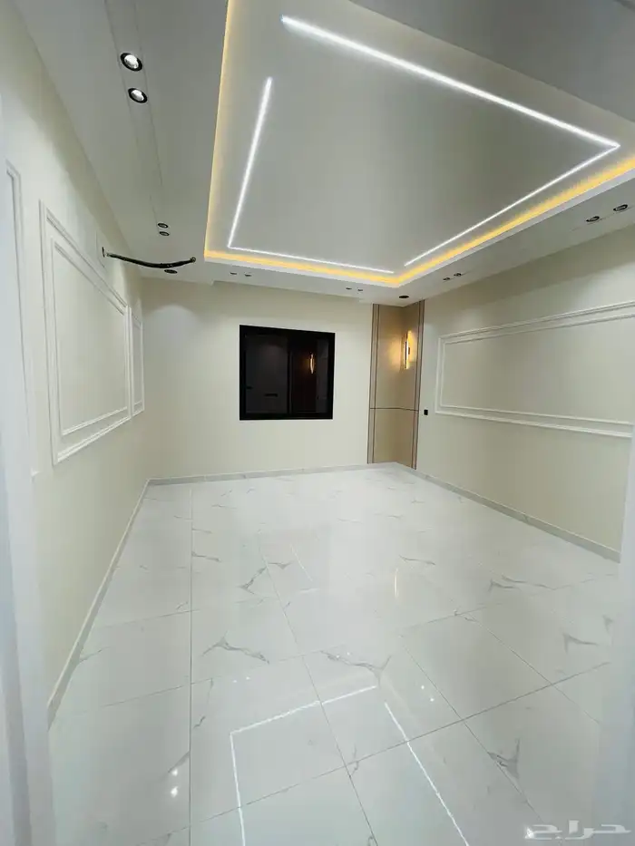 للبيع شقق علوي مع سطح مصعد راكب حي الإسكان بسعر 550 الف 17