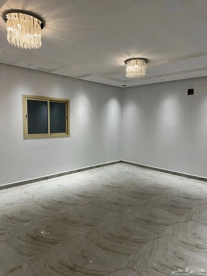 فلة لليجار مساحة 450 1