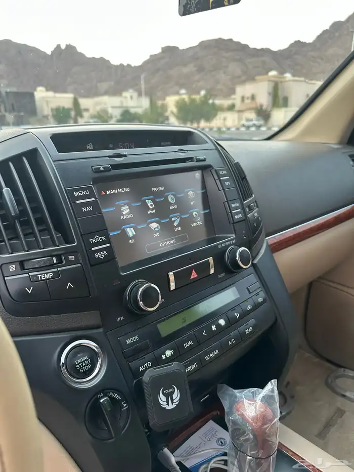 للبيع جي اكس ار 2012 فل كامل v8 8