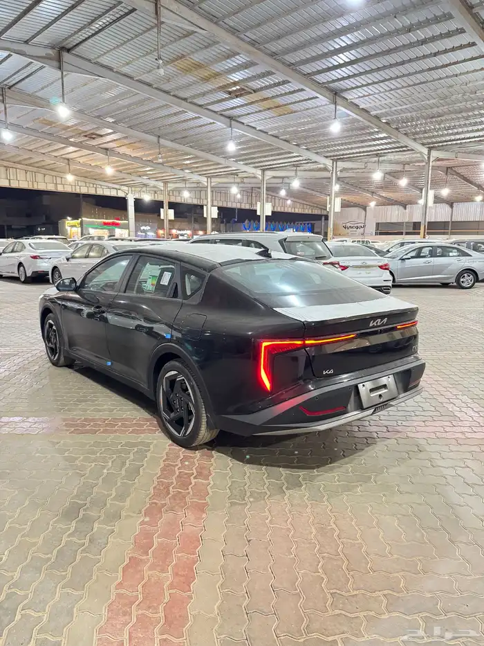 كيا K4 فئة GLS بنزين 2026 3