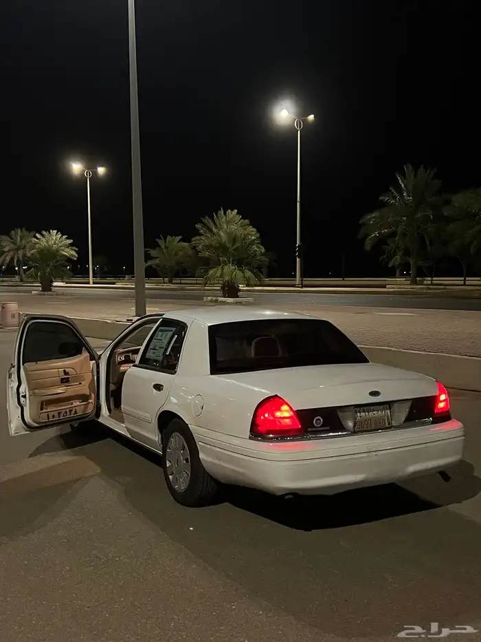 فورد كراون فكتوريا 2010 اقبل البدل المناسب 0