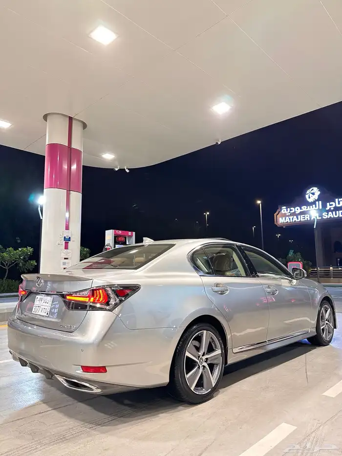 لكزس Gs350 2019 نظيف جدا 12