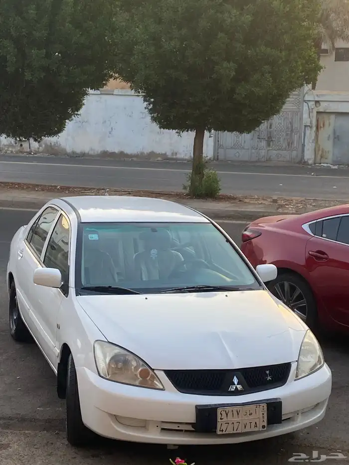 متسوبيشي لانسر 2009 نظييف 2