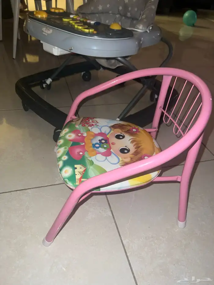 مشاية اطفال وكرسي و لعبه 1