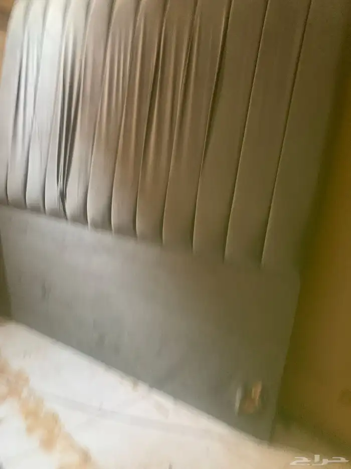 نفر. ونص سرير 0