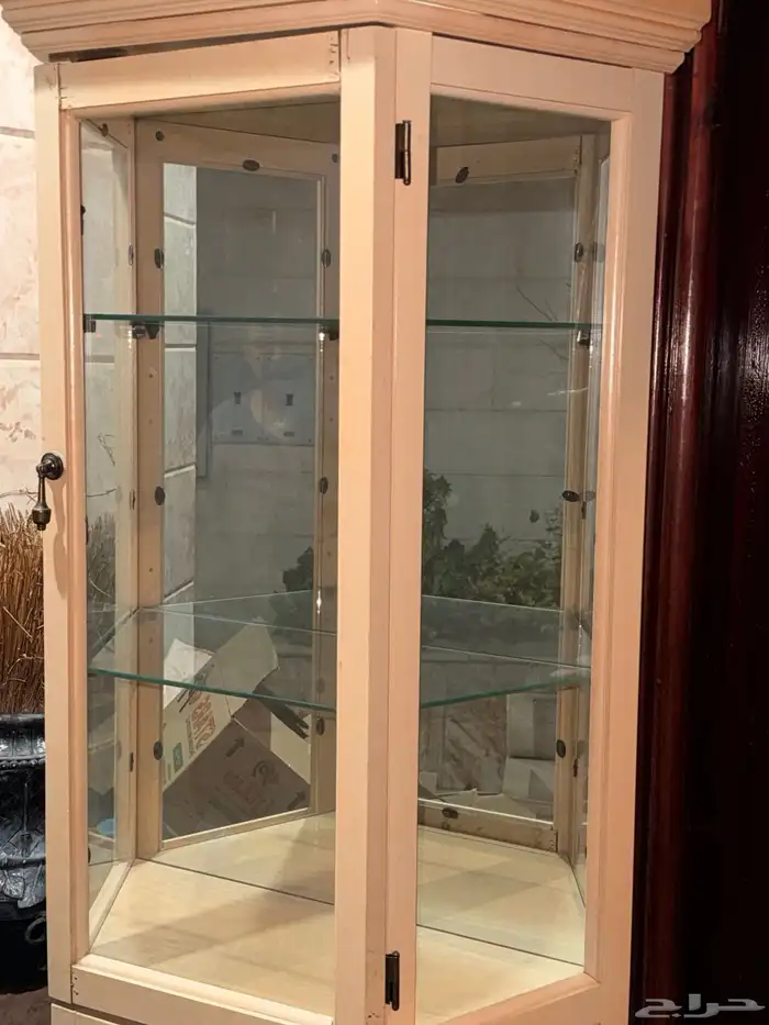 طقم طاولات بيج مع دولابها 7