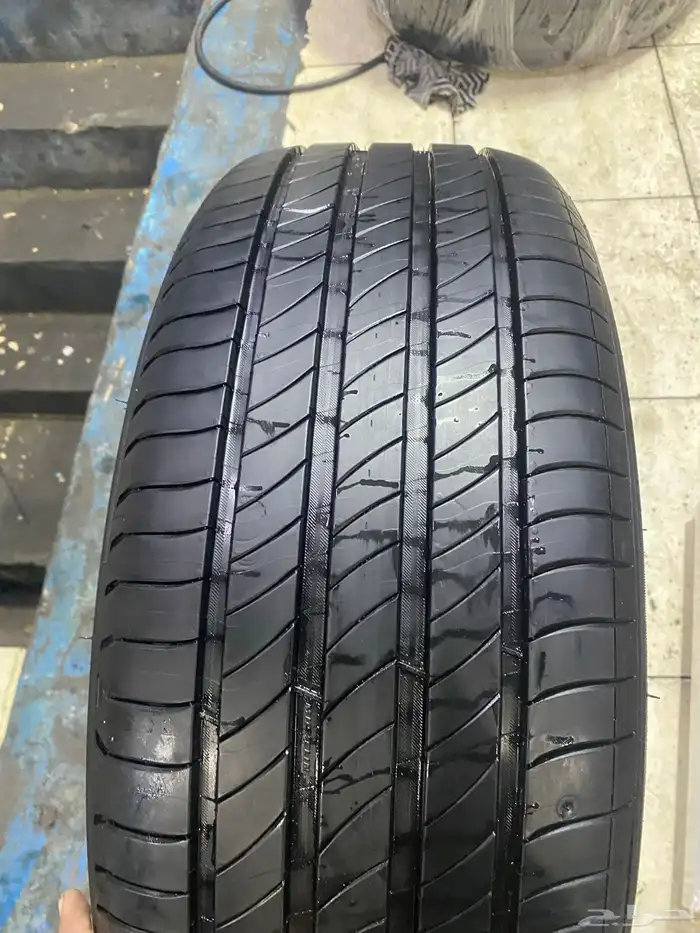 طقم كفرات منزل مشلان 255 45 21 5