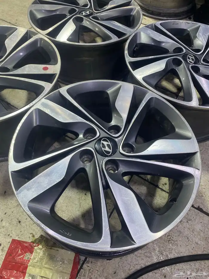 طقم  جنوط النترا 2015 مقاس 17 أصلية وكالة 4