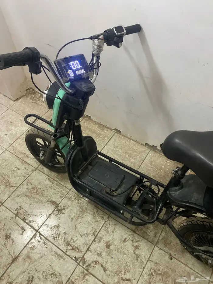 سكوتر كهربائي 1