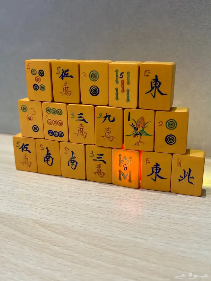 دومنه ( ابيض   لؤلؤي   فستقي) 0